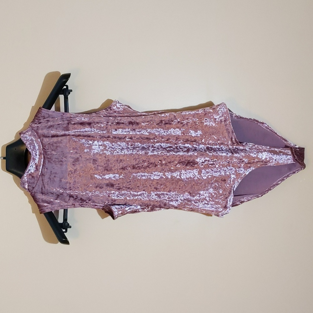 Guilty| NWOT Pink Velvet Sleeveless Mock Neck Bodysuit